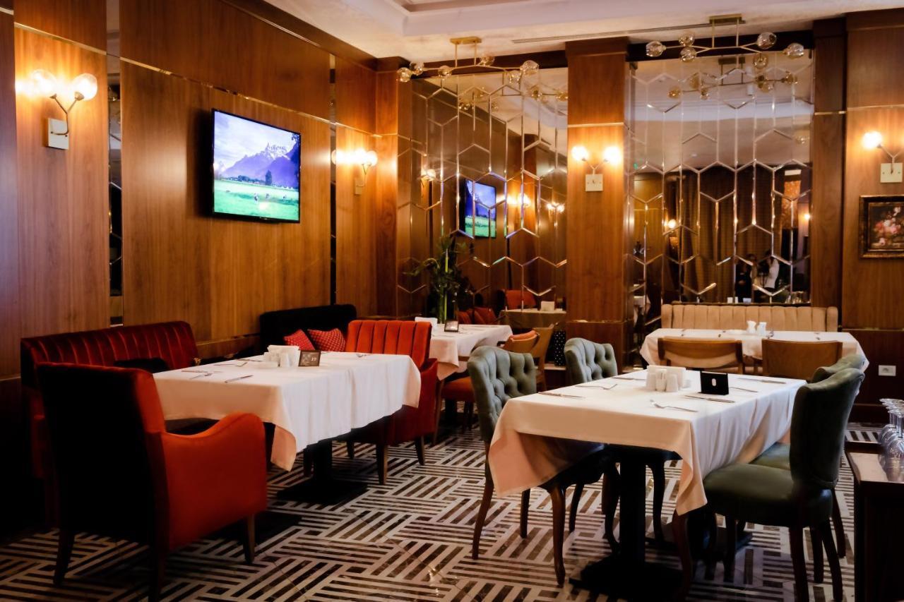 Madison Hotel バクー エクステリア 写真