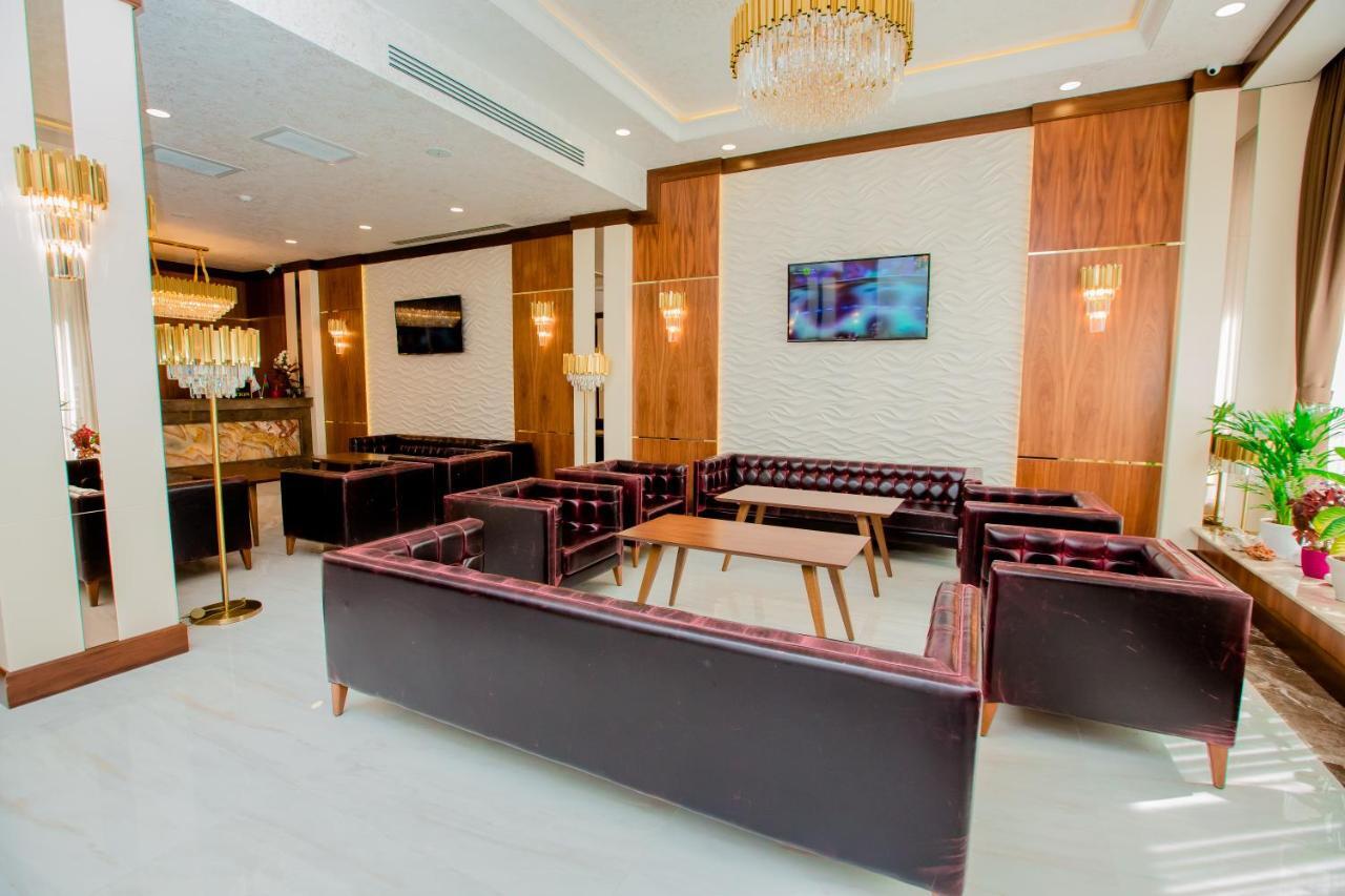 Madison Hotel バクー エクステリア 写真